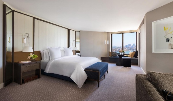 Four Seasons Hotel Sydney image 2